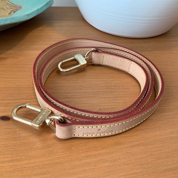 Louis Vuitton Vachetta Leather Shoulder Strap - Picture 8 of 16